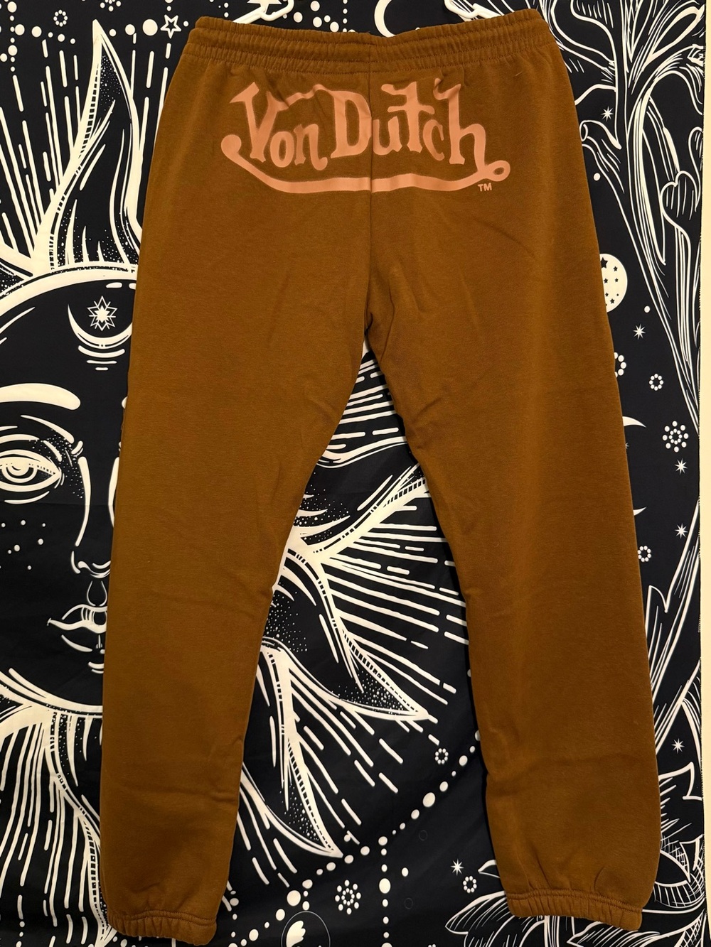 Von Dutch - Wings Joggers 🪽 👁️ - Picture 3 of 4
